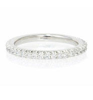 Ritani Women Wedding Band 4059. 